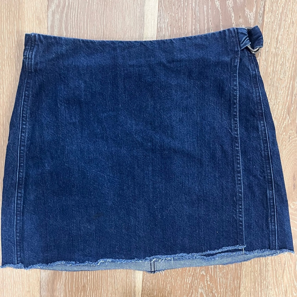 Madewell Denim Raw-Hem Mini Wrap Skirt in Smithe wash - Picture 4 of 10